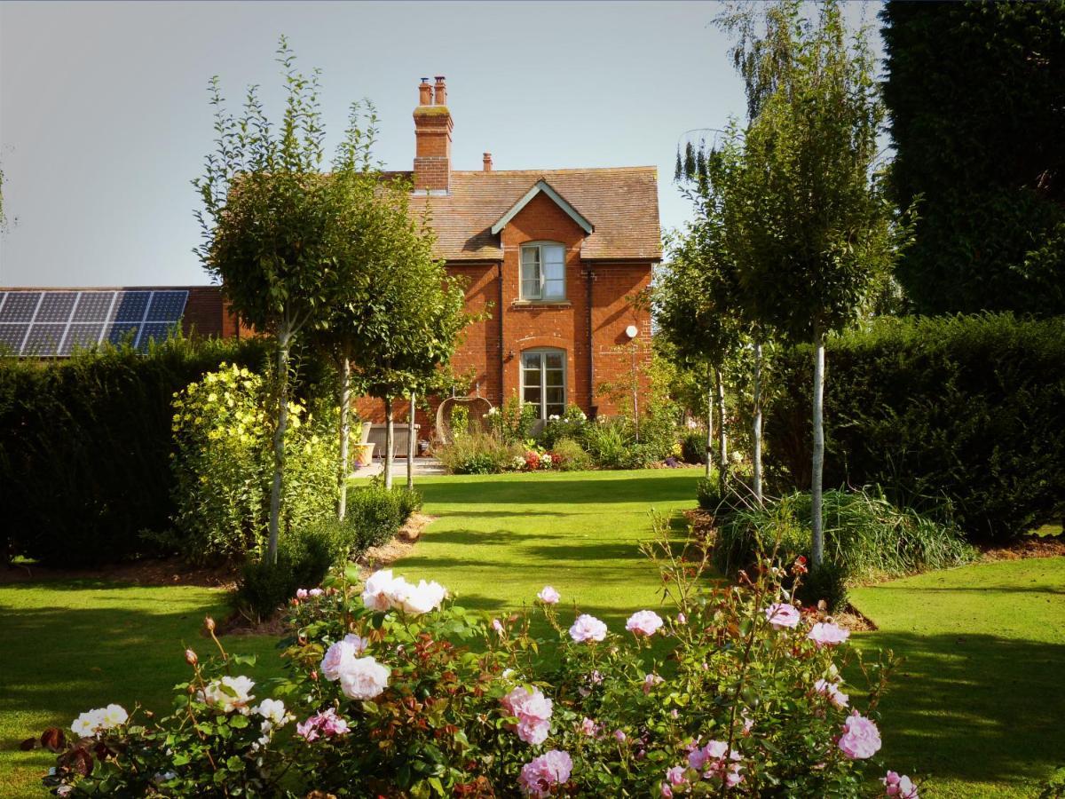 レッドベリー Walwyn Court Barnsヴィラ エクステリア 写真