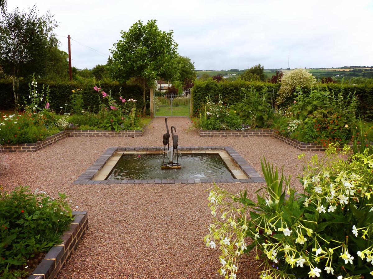 レッドベリー Walwyn Court Barnsヴィラ エクステリア 写真